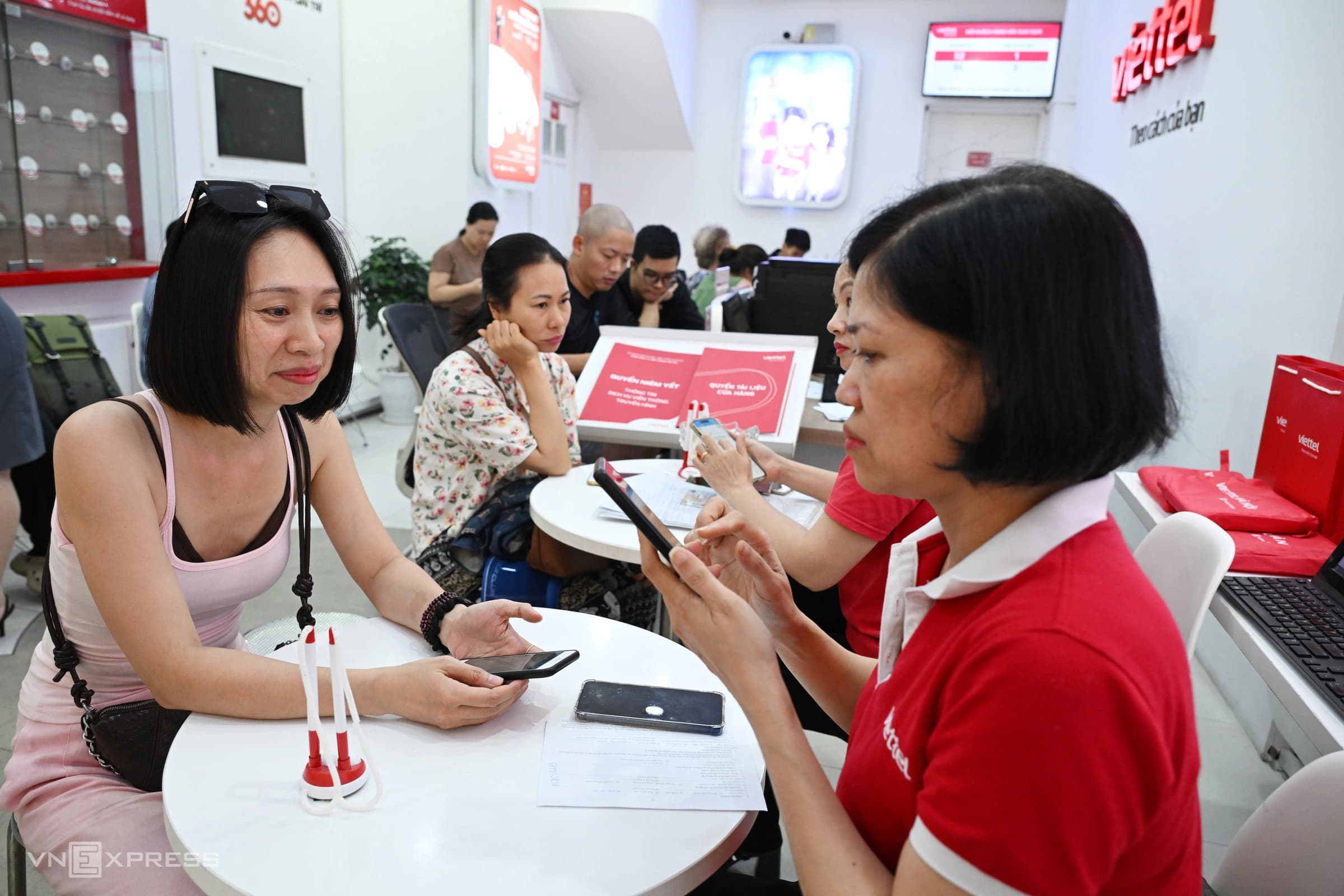 Điểm chuẩn đại học 2025: Tổng hợp các trường top đầu